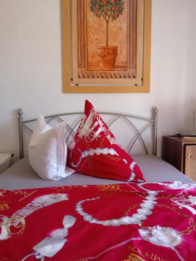 Casa Miguel Bed & Breakfast Писара Стая снимка